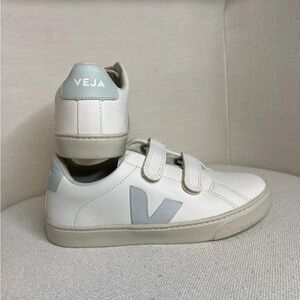 Veja Kids White and Gray Sneakers